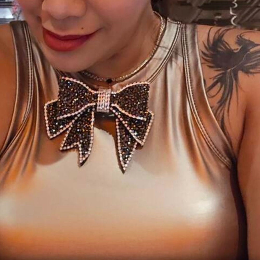 ✨NEW Regal Elegant Rhinestone Bow Tie - Picture 10 of 10